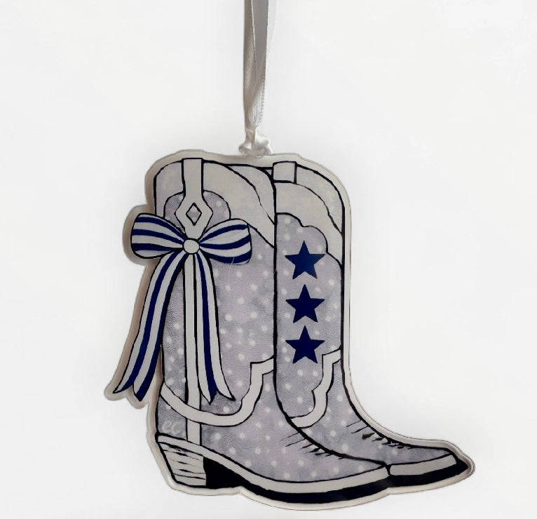 “Star of the Show” Ornament