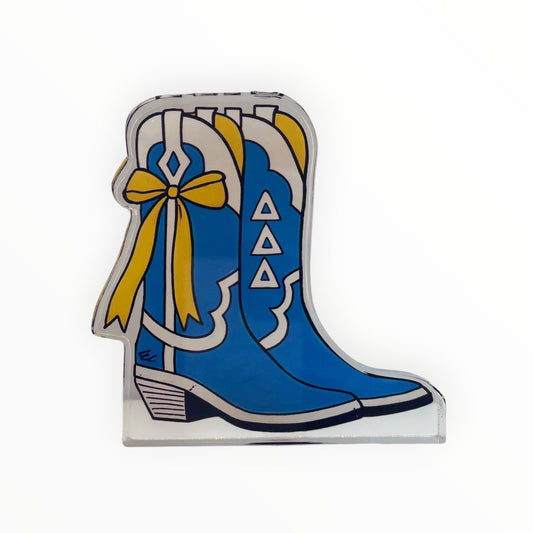 “Delta Darling” Tri-Delta Shelfie